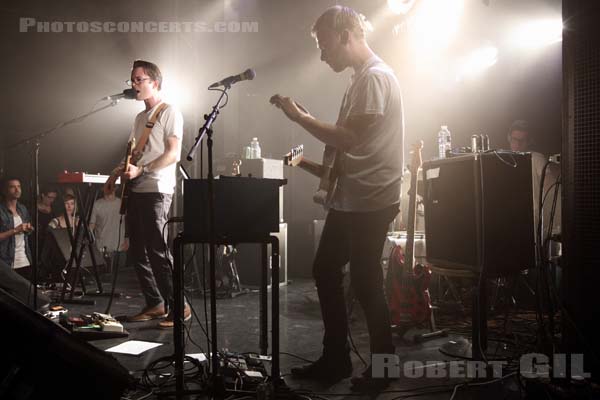 TOM VEK - 2014-06-12 - PARIS - La Fleche d'Or - 